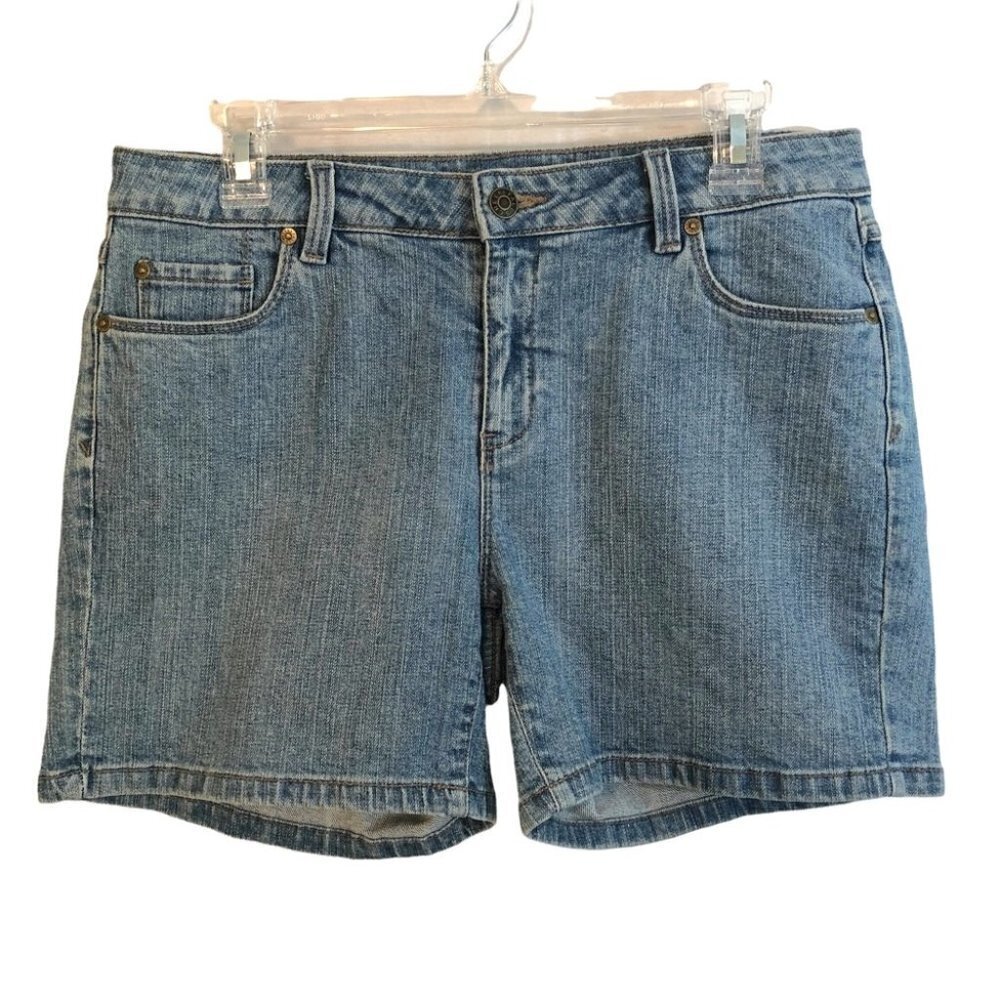 Falls Creek  Denim Med Wash Shorts Ladies 8